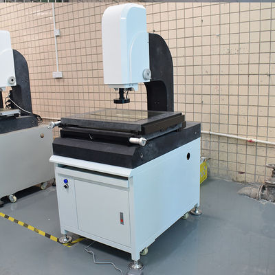 2D macchina di misurazione coordinata manuale ottica per le dimensioni di macinazione delle parti di metallo di CNC