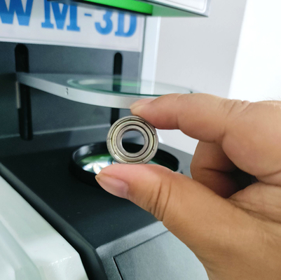 Strumento di misurazione con un clic, l'operazione è semplice, compatta e conveniente.